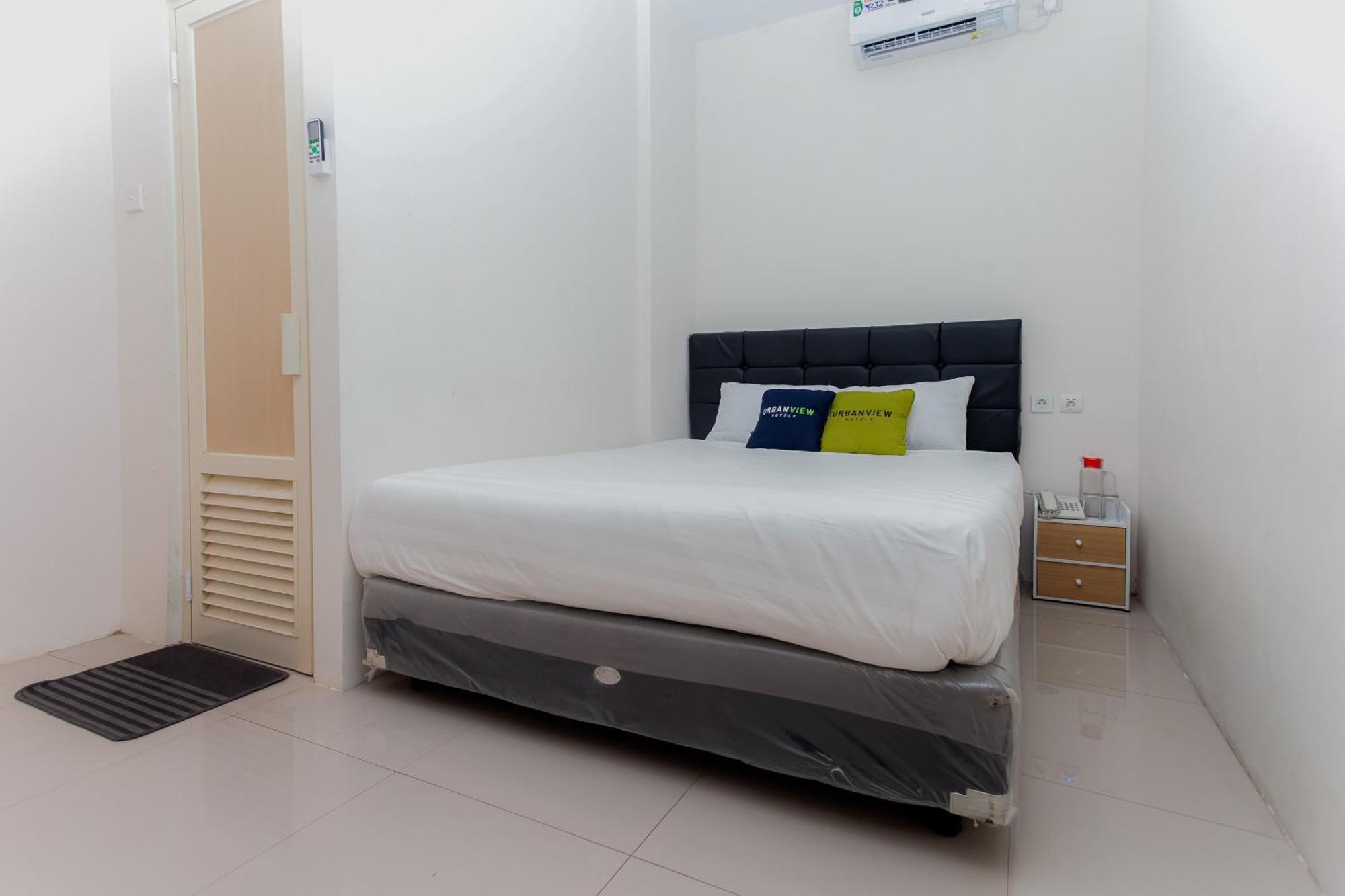 Urbanview Hotel Priority Samarinda By Reddoorz Экстерьер фото