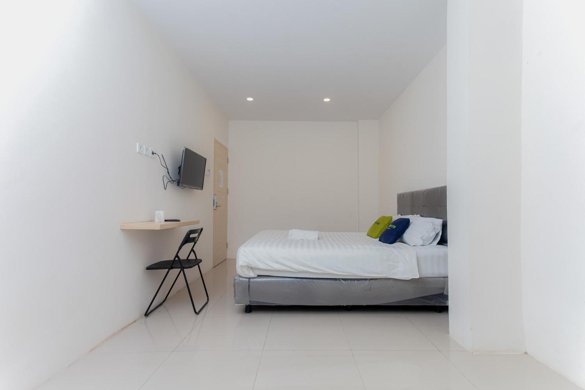 Urbanview Hotel Priority Samarinda By Reddoorz Экстерьер фото
